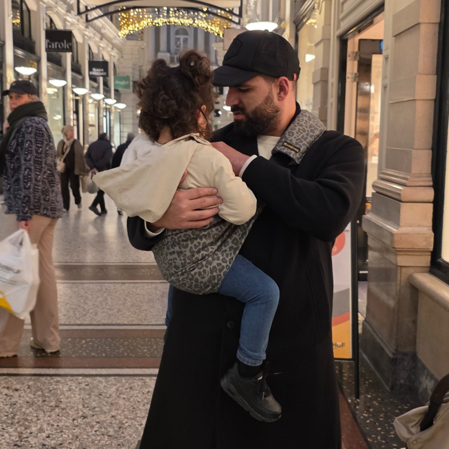 Leopar Desenli Bebek Yan Sling Taşıyıcı